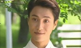 娱乐圈小演员国外爆料是真的吗,真相揭秘还是无稽之谈？