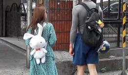 娱乐大爆料矮个子女星,揭秘娱乐圈中的“迷你女神”们