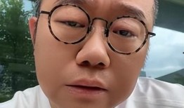 涂磊被邻居爆料视频,揭秘明星私生活背后的真相